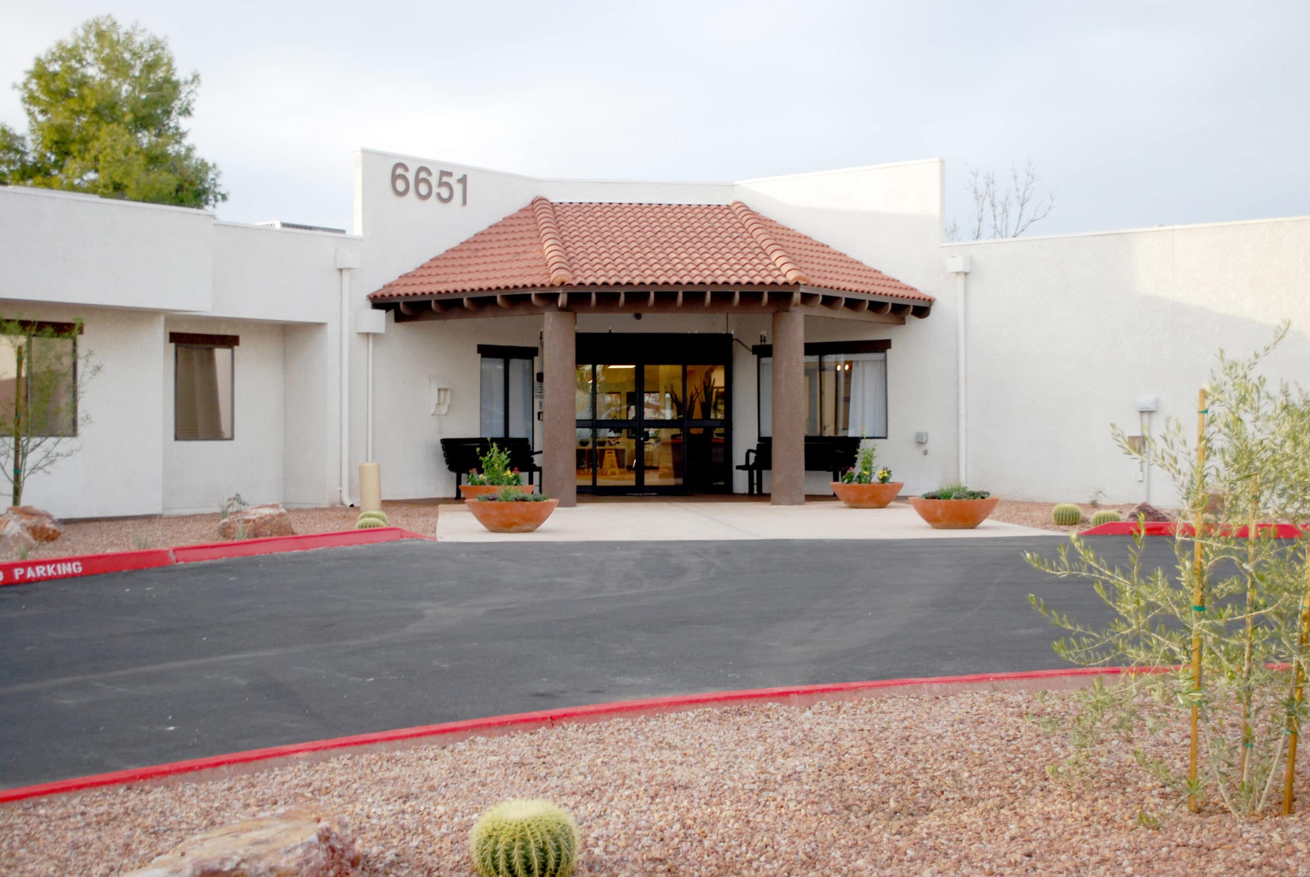 Saguaro Valley Front outdoor view of building