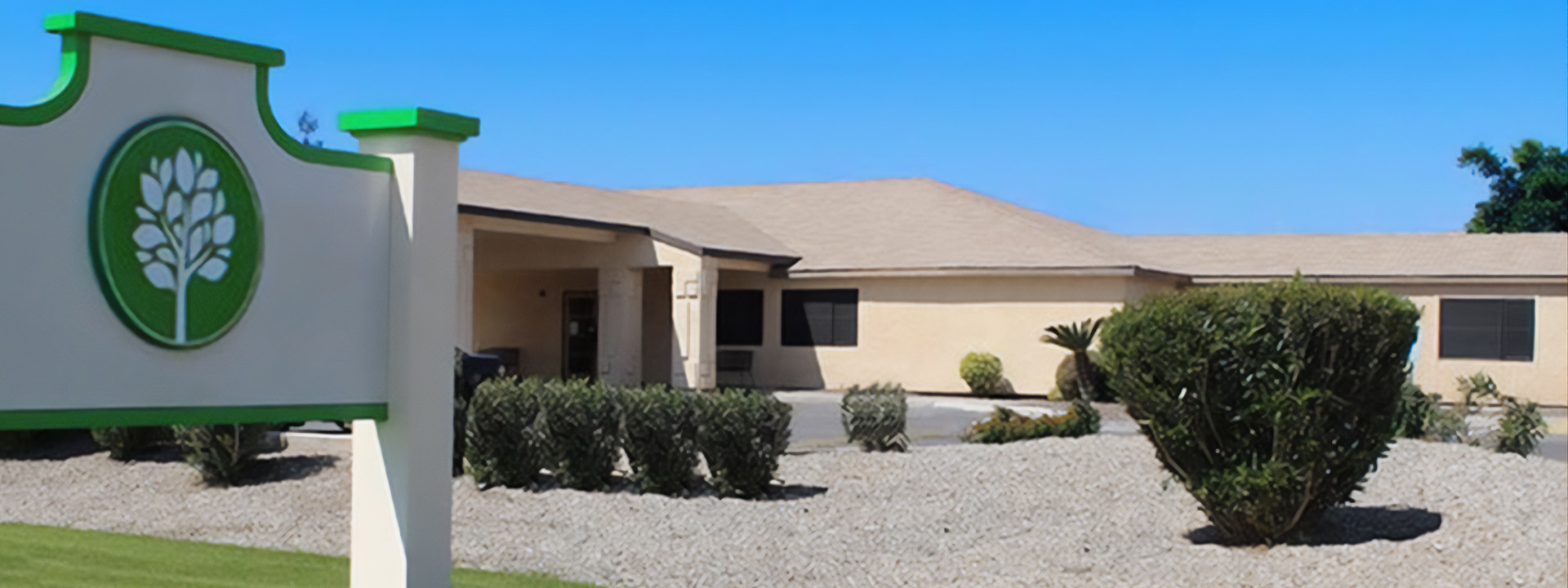 Outside view of Haven Health Yuma Location