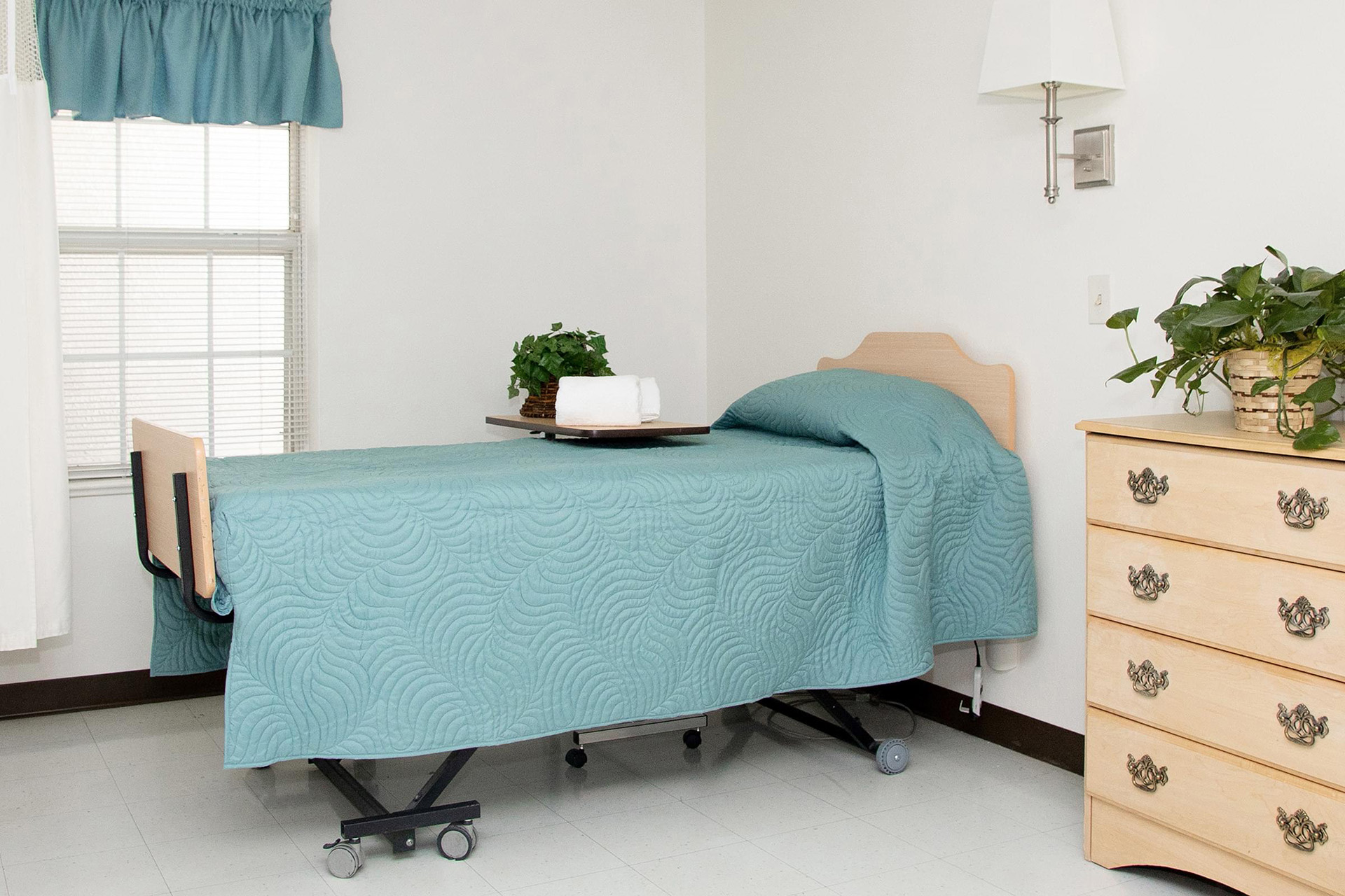 Haven Health Lake Havasu bedroom