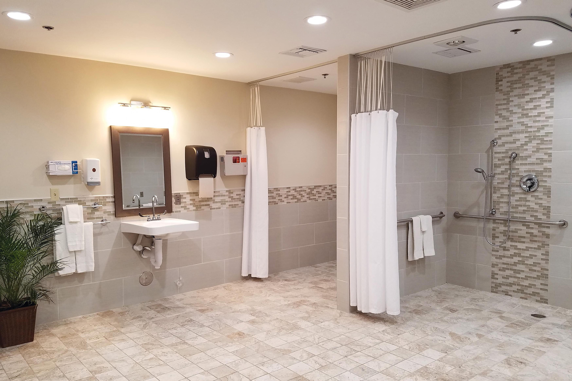 Haven Health Yuma large bathroom showers