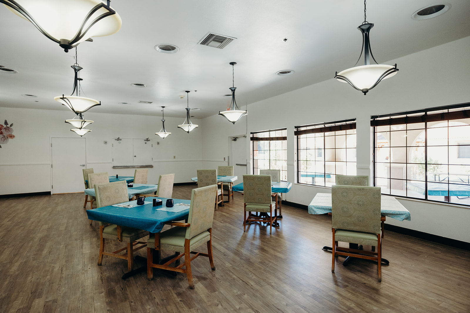 Haven Health Camp Verde dining area