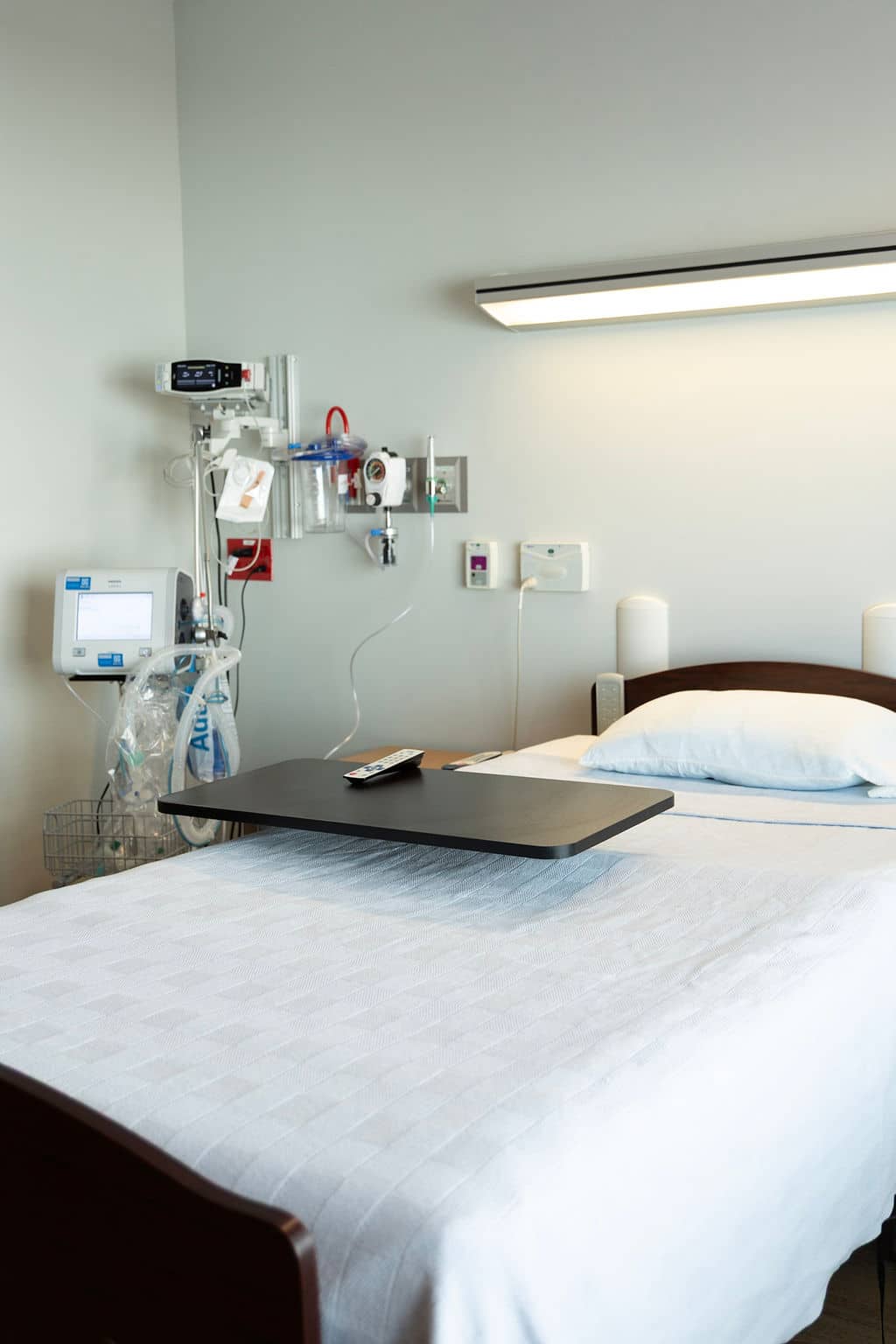 Haven Health Sky Harbor patient room