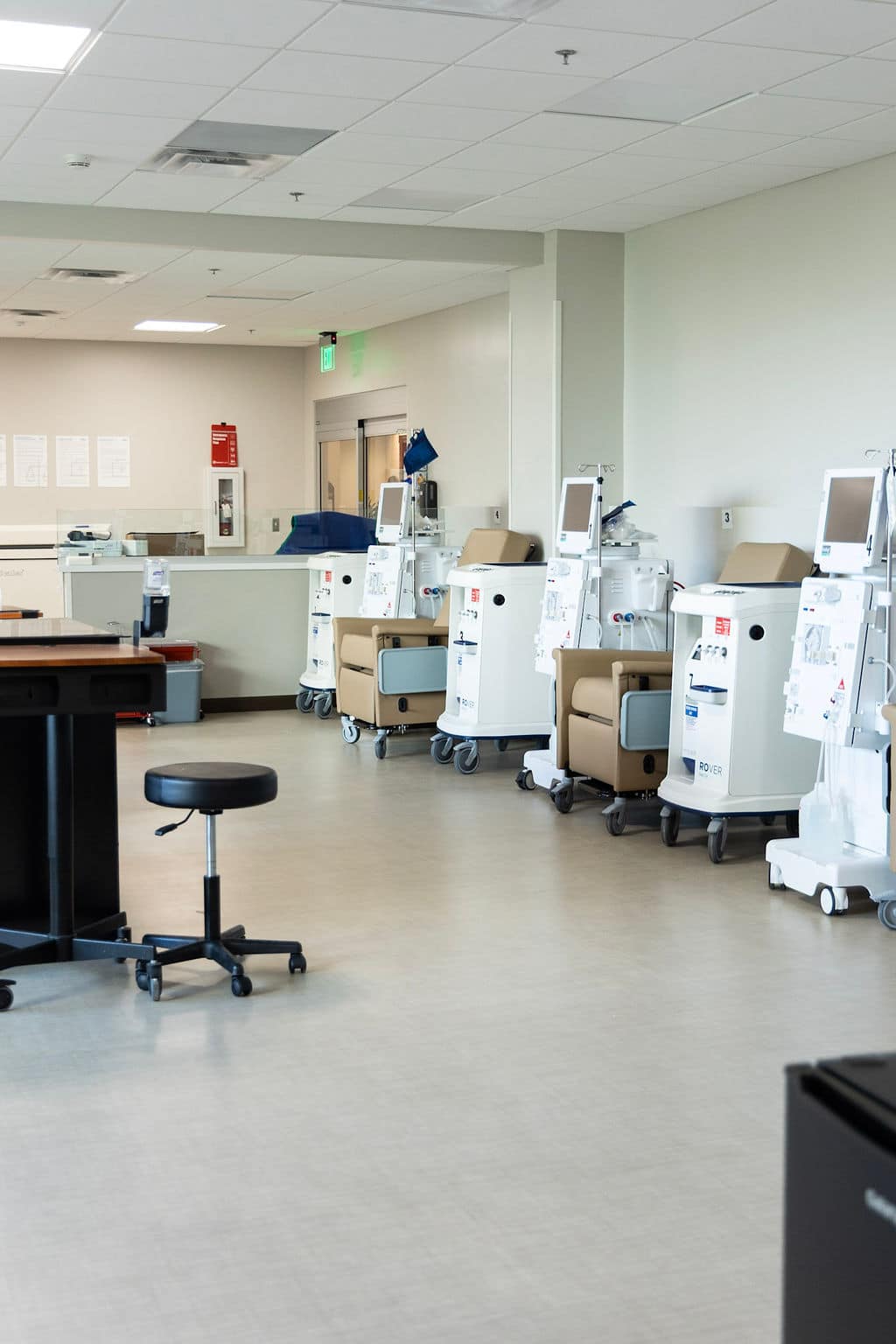 Haven Health Sky Harbor dialysis room