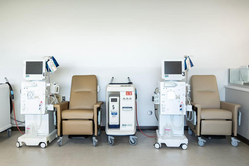 Haven Health Sky Harbor dialysis room